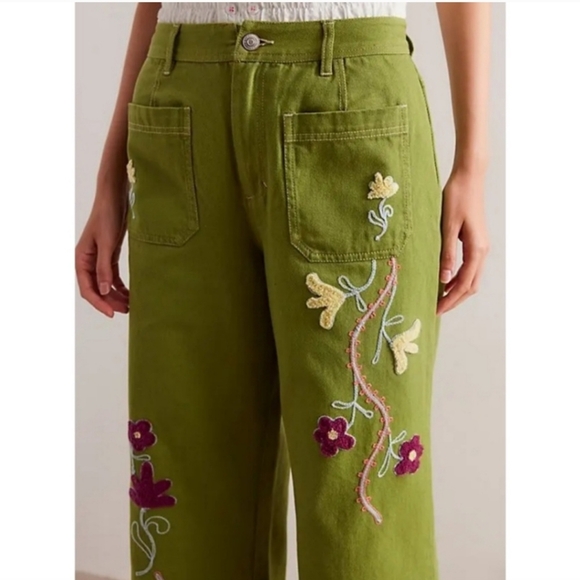 Free People We The Free Winter Bloom Embroidered Wide Leg Jeans Grasshopper 31 - Picture 4 of 9